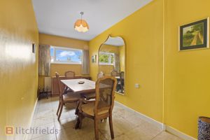 Bed 3- click for photo gallery